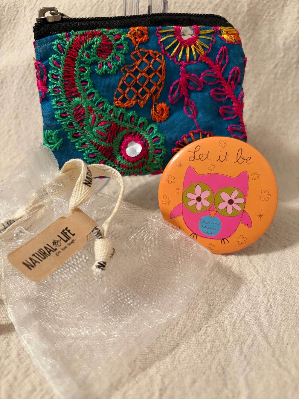 NATURAL LIFE TINY MIRROR WITH OWN TIE BAG and SMALL COIN PURSE (NL)